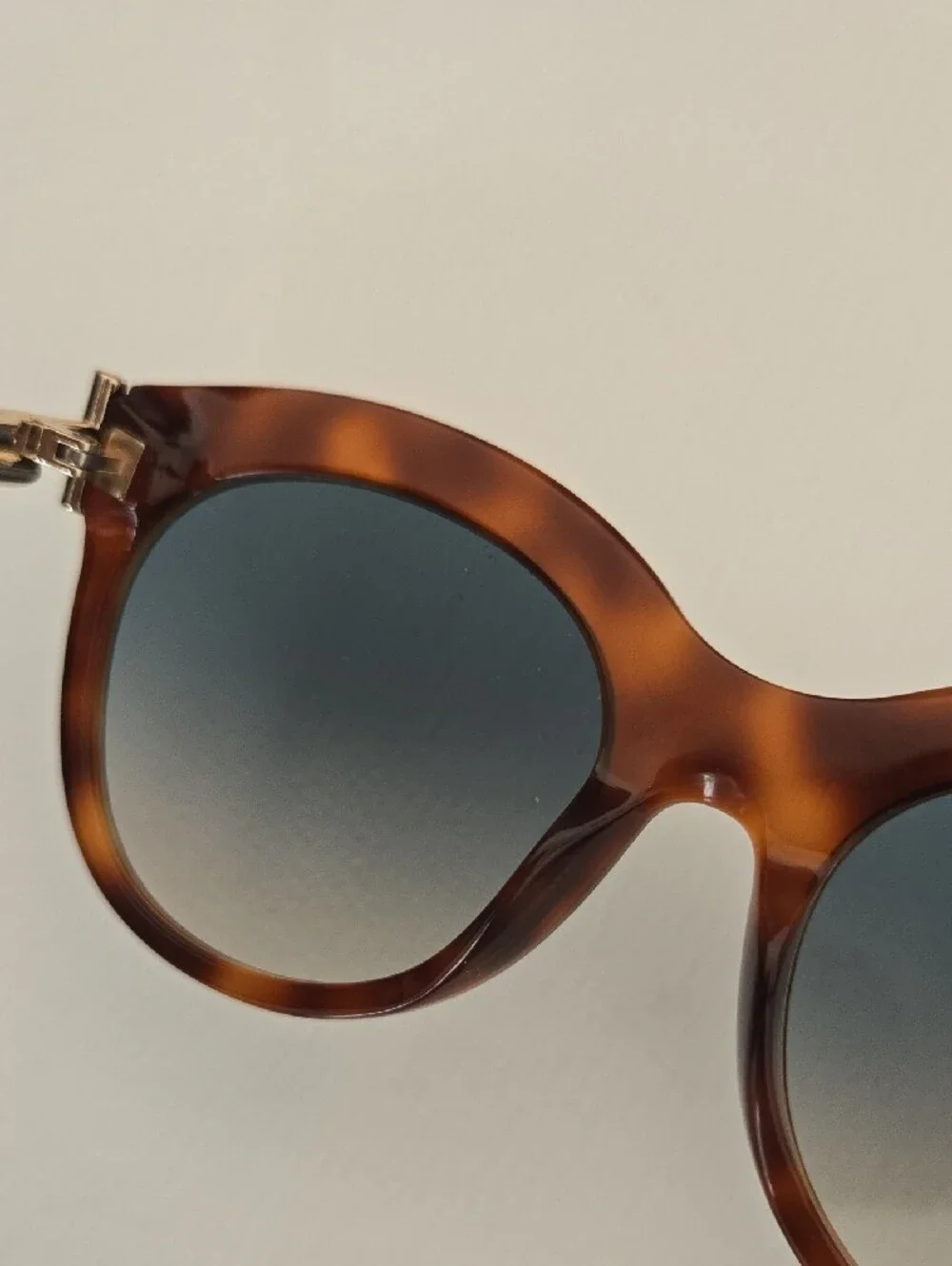 Tods fashion forward